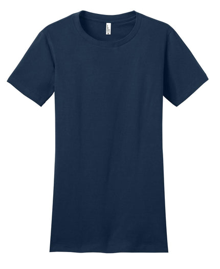 District Women's Fitted The Concert Tee in New Navy, close-up of stylish fitted T-shirt with crew neck and soft fabric detail.